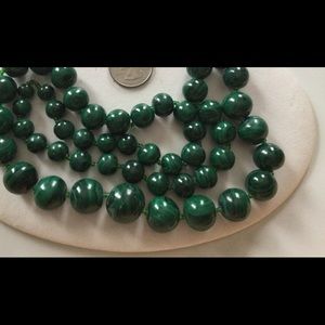 VINTAGE SOUTH AFRICAN MALACHITE NECKLACE-GORGEOUS!
